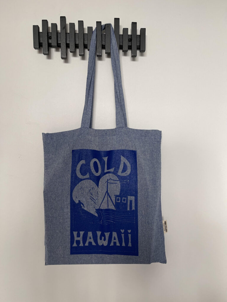 Cold Hawaii - mulepose